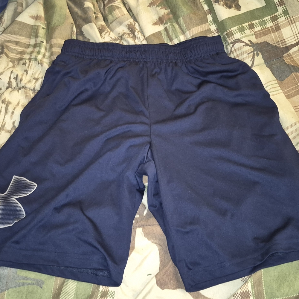 NWOT Under Armour Men's Navy Athletic Shorts